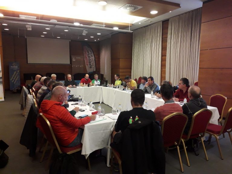 Interesantes conclusiones y análisis en la Reunión del Comité Estatal de Senderos de la FEDME