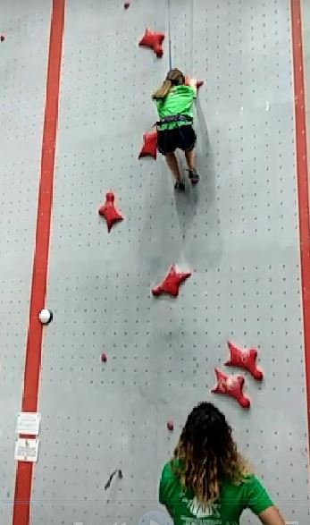 Enorme actuación de Paula Traverso en el primer Súper Campeonato de España de Escalada, con dos podios y un cuarto puesto