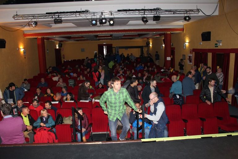 Gran acogida del III Ciclo de Cine de Montaña y Aventura celebrado en Lucena