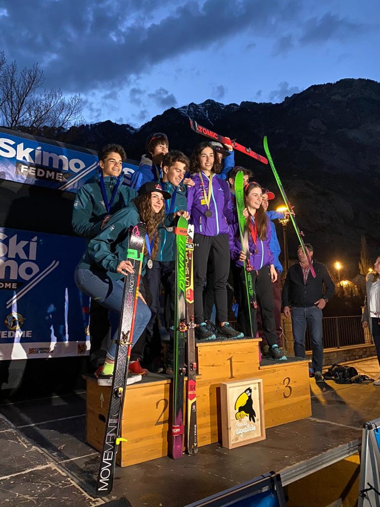 Plata para Carlos Torres, María Ordóñez y Nico Molina en el Relevo Mixto del Supercampeonato de España, suspendido por el COVID-19