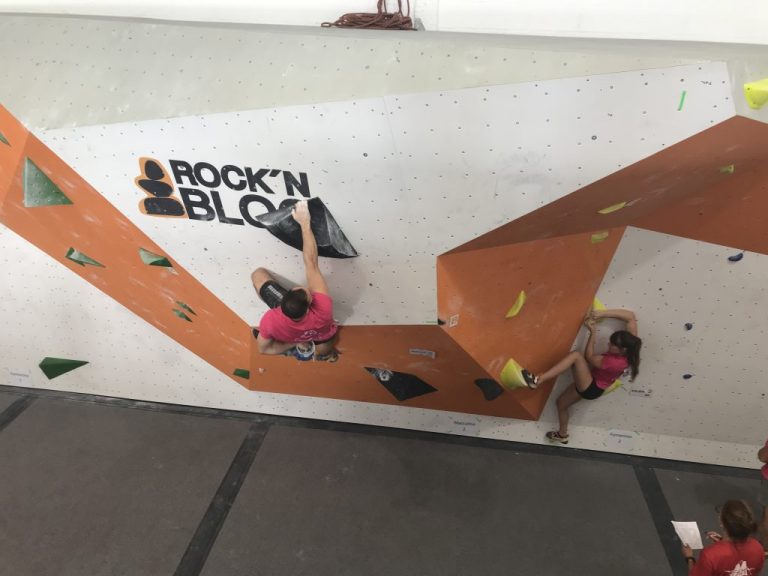 Suspendidas las competiciones de Escalada en Bloque de la FAM de 2020