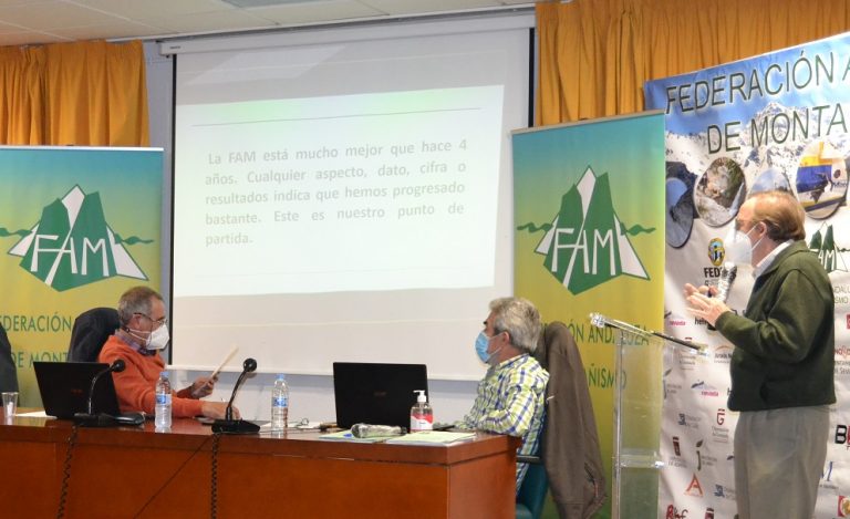 La Asamblea reelige a Julio Perea como presidente de la FAM por una amplia mayoría