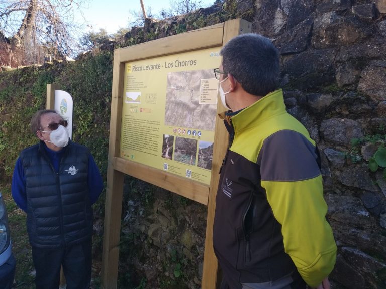 Presentados en Santa Ana la Real los senderos ‘Hornos de Cal’ y ‘Risco Levante-Los Chorros’