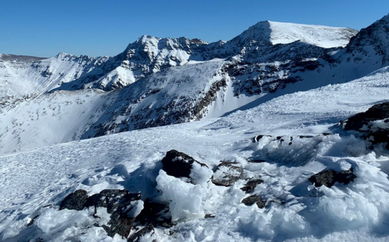 La Circular RASEMON  vuelve a advertir sobre las condiciones desfavorables del terreno en Sierra Nevada