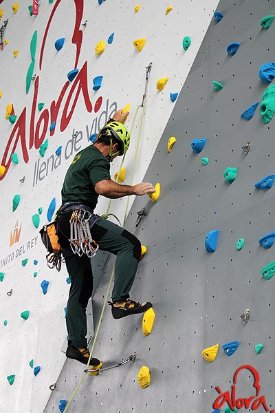 Álora estrena el rocódromo indoor más alto en Andalucía con 17 metros