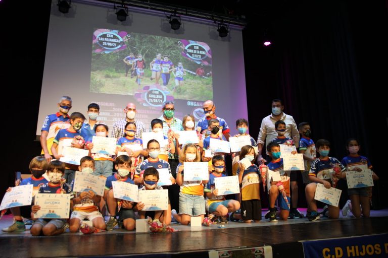 Gala de entrega de Premios de las competiciones de CxM CADEBA de Sevilla