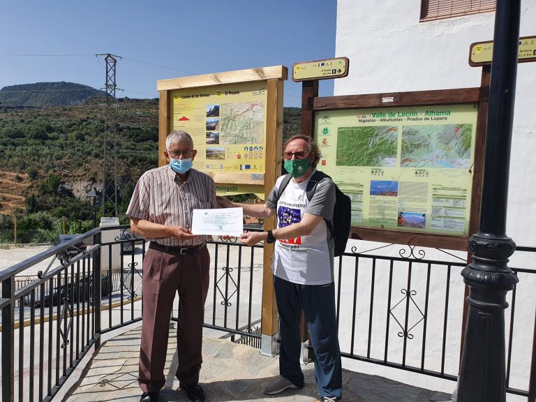 Inaugurados los senderos PR-A 308 y PR-A 309 en Albuñuelas