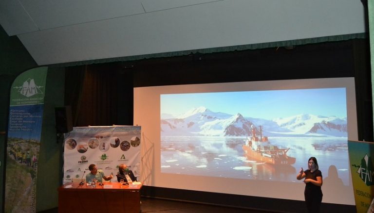 Excepcional clausura de los actos del Centenario del Padre Ferrer con la conferencia de Hilo Moreno