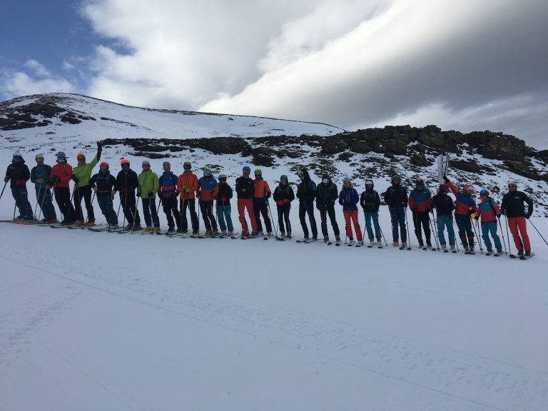 Sierra Nevada ha sido el escenario del Intercentros FEDME de Alpinismo con representación de deportistas de cinco Programas de Tecnificación autonómicos
