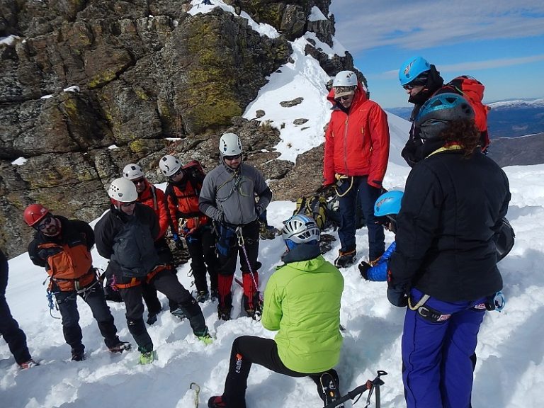 La EAAM lanza la convocatoria de los cursos de formación deportiva programados en el primer semestre de 2022
