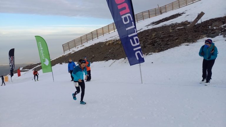 Silvia Lara se proclama subcampeona del Mundo de Sky Snow Vertical en Sierra Nevada
