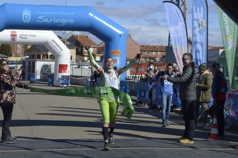 Triunfo de Laura Ramos y tercer puesto de Juan Carlos Cabello en la primera prueba de la Copa de España de Marcha Nórdica