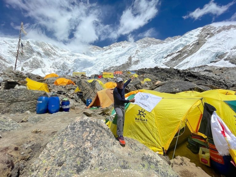 Lolo González ya se encuentra en el Campo Base del Kanchenjunga