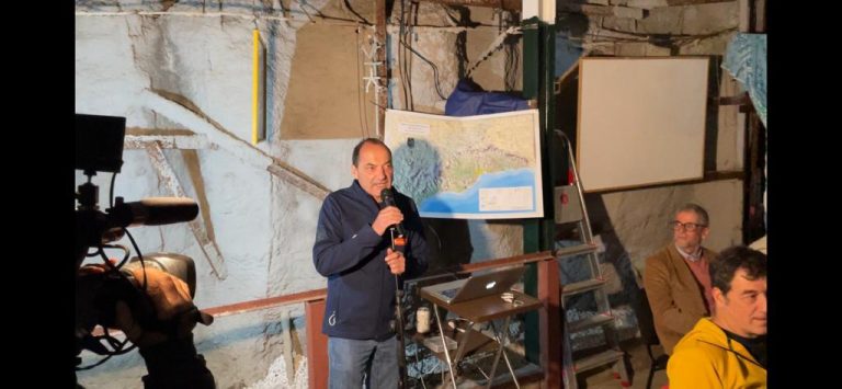 Lolo González afronta el reto de ascensión al Kanchenjunga, la tercera montaña más alta del planeta