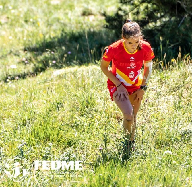 Ana Bravo “ilusionada”, pero cauta, con su participación en el Mundial Juvenil de SkyRunning de este fin de semana en Arinsal