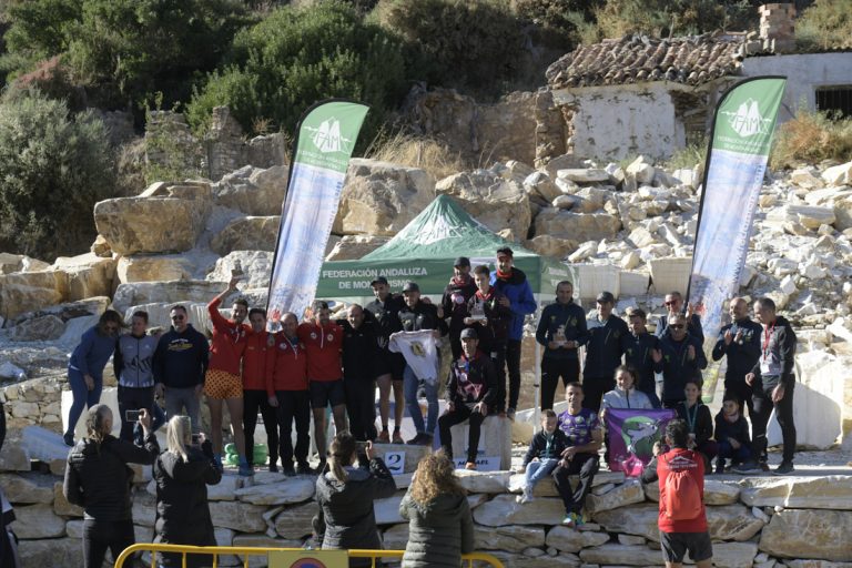Inmaculada Martínez y Juan Miguel Chacón se adjudican el Campeonato Provincial de CxM en la CxM Macael Mármol Trail