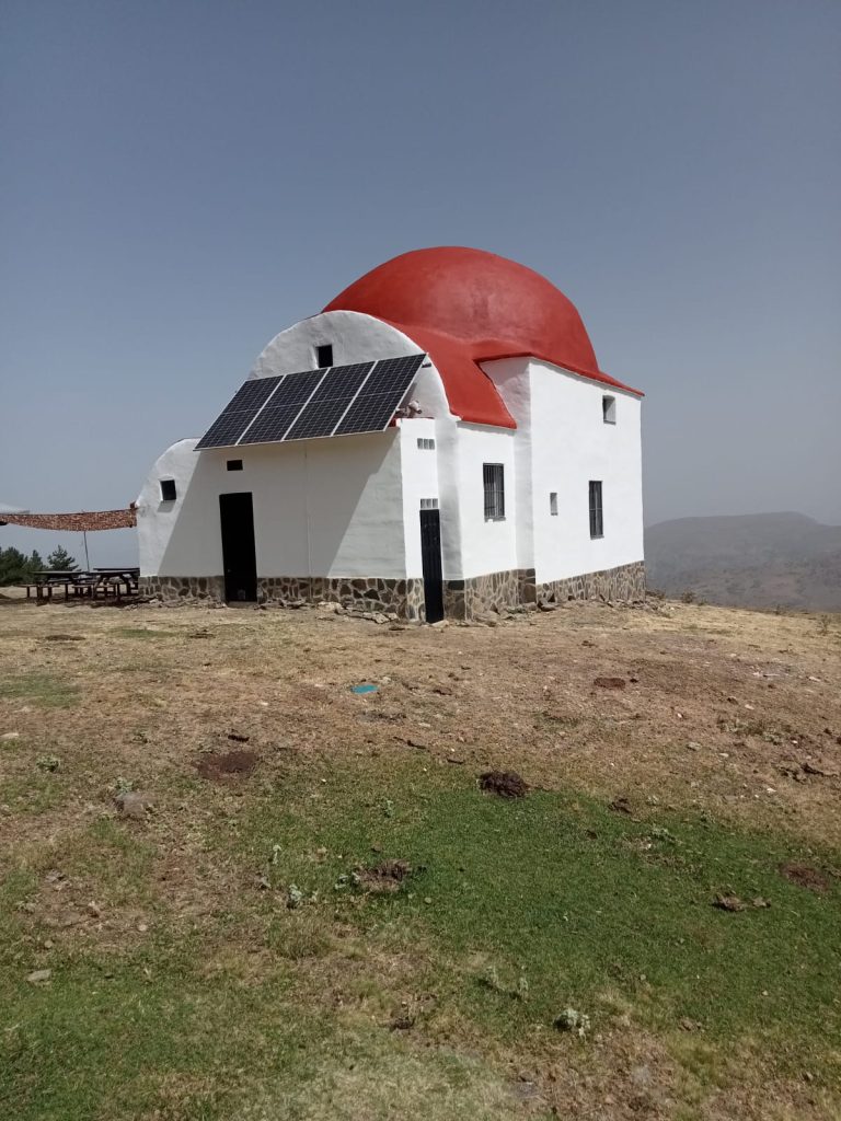 El Refugio San Francisco y el Refugio Casa de las Beatas se encuentran operativos en Sierra Nevada y Alcalá de los Gazules