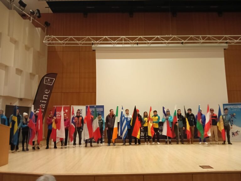 Ana Alonso, María Ordóñez, Alba Fernández y Gonzalo Casares afrontan desde este lunes el Campeonato de Europa de Esquí de Montaña 2024