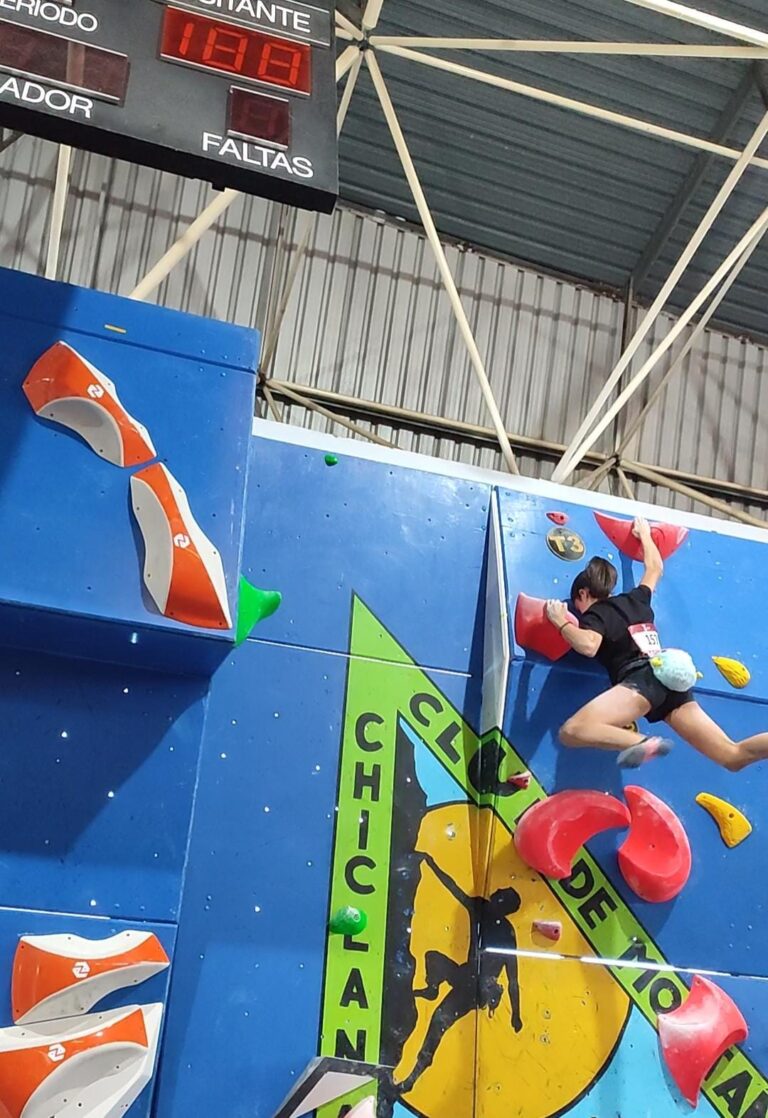 Broche de oro en Chiclana de la Copa y Campeonato de Andalucía de Escalada en Bloque 2024
