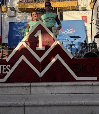 José Manuel Chacón y Yolanda Gallego, campeones de la Copa de Andalucía de CxM tras el espectacular desenlace de la competición en Güéjar Sierra