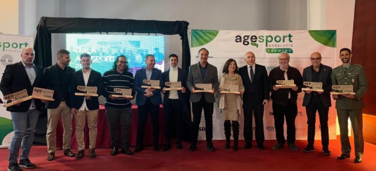 Mención Especial a título póstumo a Julio Perea y Premio ‘Sostenibilidad en la gestión del deporte’ a la FADMES en la Gala 2024 de Agesport