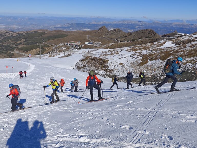 La segunda Marcha Popular de Skimo 2025, todo un éxito