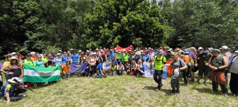 El Encuentro Interprovincial de Senderismo de Jérez del Marquesado contó con un alto índice general de participación