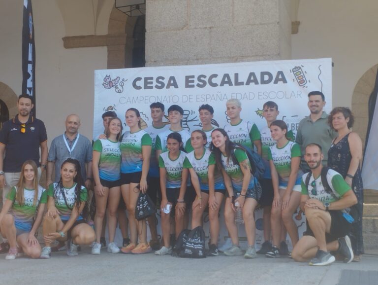 Un bronce y varios cuartos puestos, balance de Andalucía en el CESA de Escalada celebrado en el Rocódromo Alberto Ginés de Cáceres