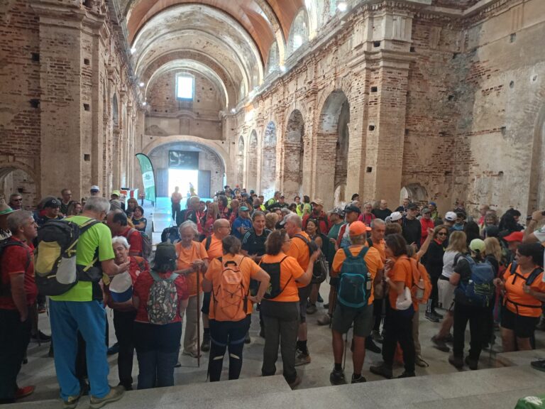 La cita de los Encuentros Interprovinciales de Senderismo 2025 en Castaño del Robledo en Huelva ha sido todo un éxito