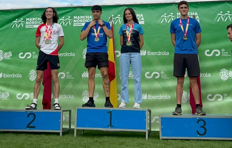 Andrés Cumbreras y Aitana Conde, campeones Promesas de la Copa de España de Marcha Nórdica 2025