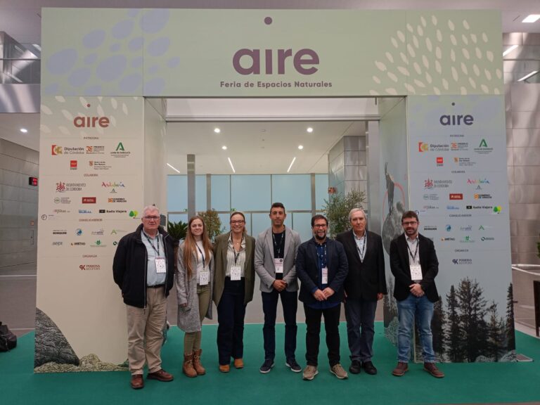 La FADMES ha participado en Córdoba en Expo Aire 2025 con la conferencia ‘Senderos en evolución: marco legal, experiencias y futuro’