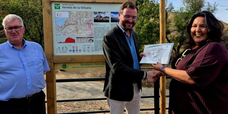 Inaugurado en Montoro el sendero homologado “Vereda de la Viñuela”