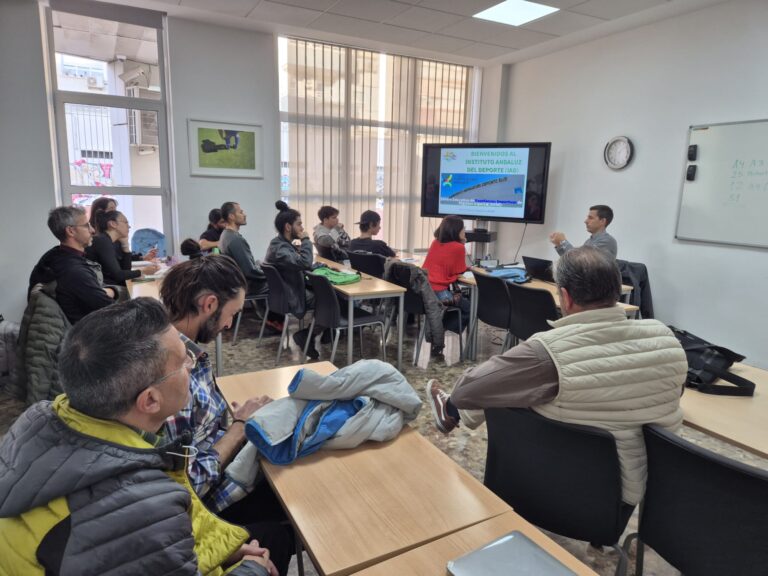 Comienzo del Curso del Ciclo Inicial de Senderismo del IAD