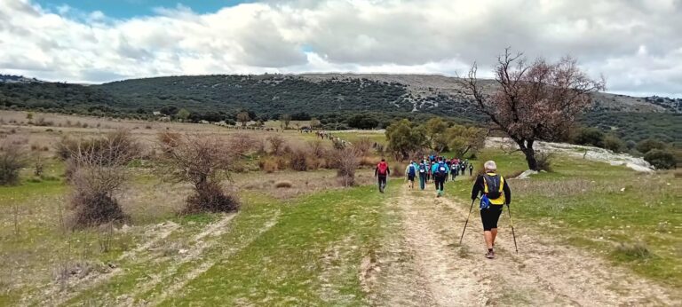 Dos centenares de participantes se citaron este pasado sábado en la Travesía Subbética Cordobesa de la CATR 2026