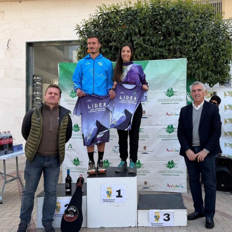 Javier Gutiérrez y Beatriz Pardo lideran la Copa de Andalucía de Carreras Verticales