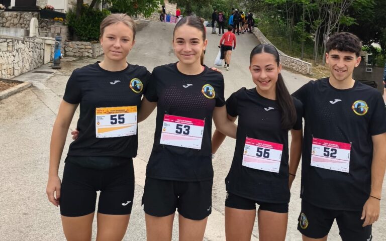 Lucas Gámez logra un gran cuarto puesto en la Carrera Vertical del Mundial Juvenil, quinta Mar González y sextas Mattie Yáñez y María Alisa Sushch