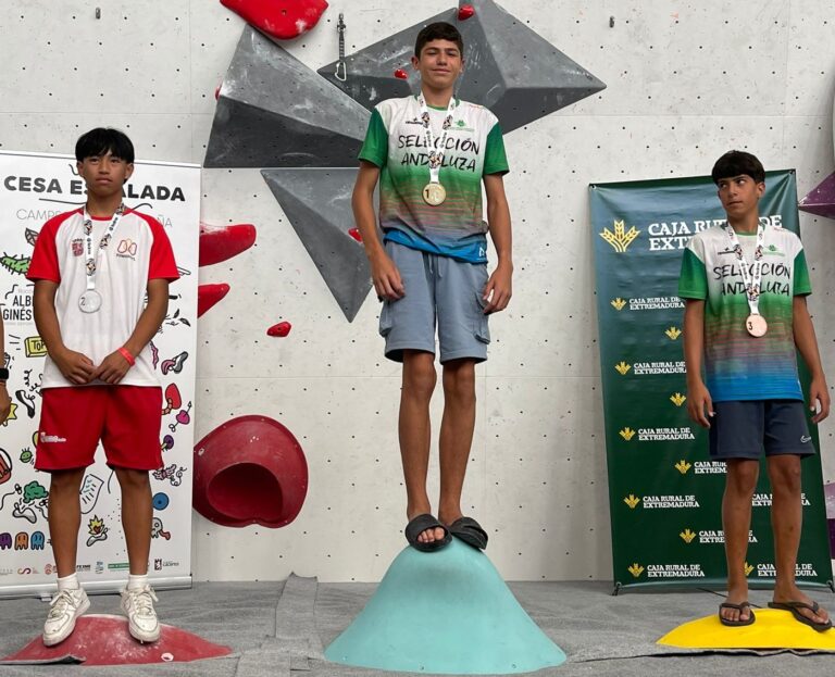 La velocidad andaluza, en el TOP nacional con el oro de Rubén Hernández y el bronce de Sergio García en el CESA de Escalada